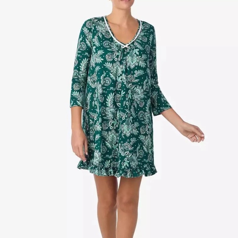 Ellen Tracy Green  Floral V-Neck Chemise Pajama Medium Stretchy Nightie Ruffle